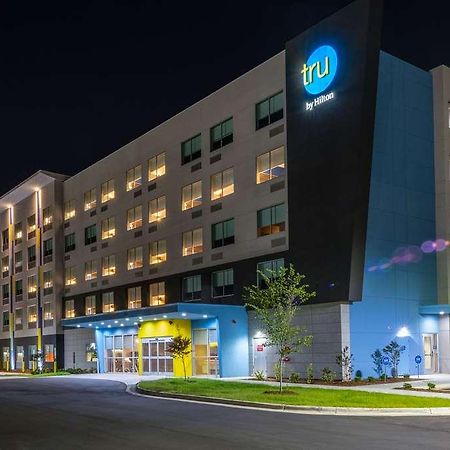 Tru By Hilton Fayetteville Fort Liberty Exterior photo