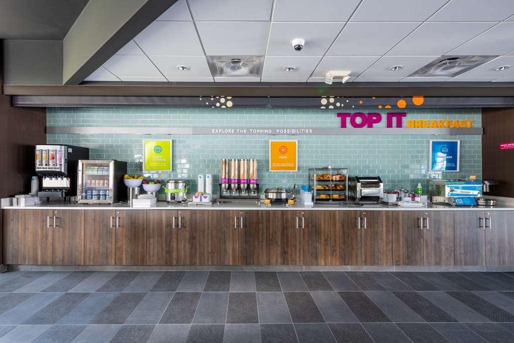 Tru By Hilton Fayetteville Fort Liberty Restaurant photo